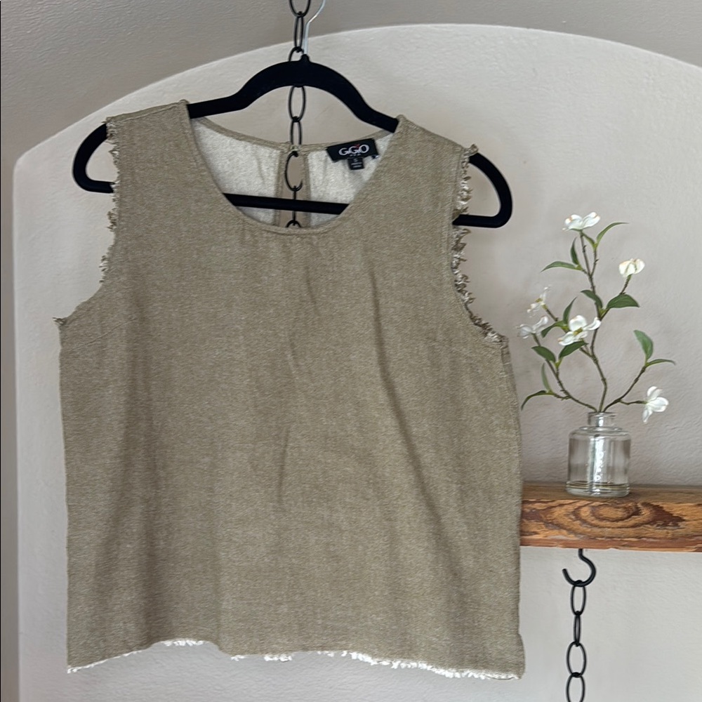 GiGio sleeveless linen-look shirt, S, light olive green color